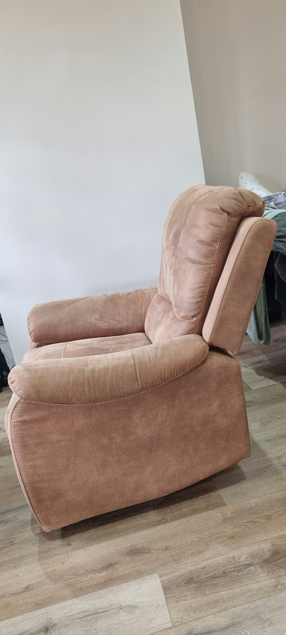 listing photo 3/10