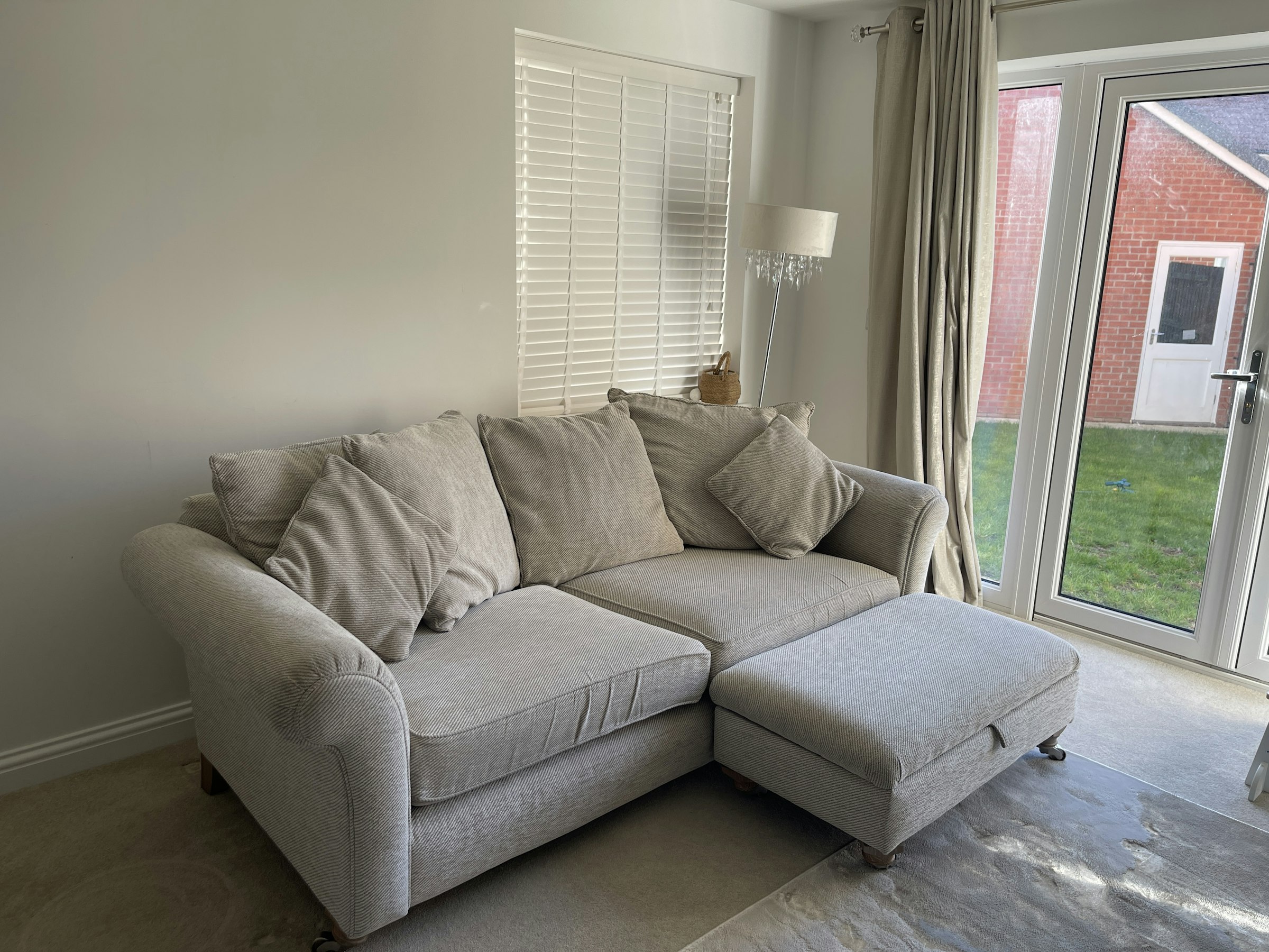 listing photo 3/5