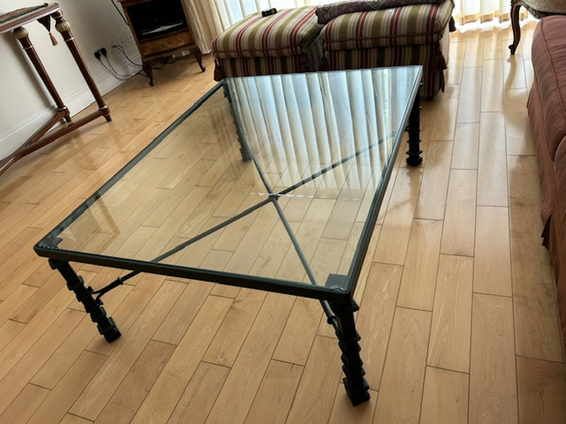 listing photo 1/5