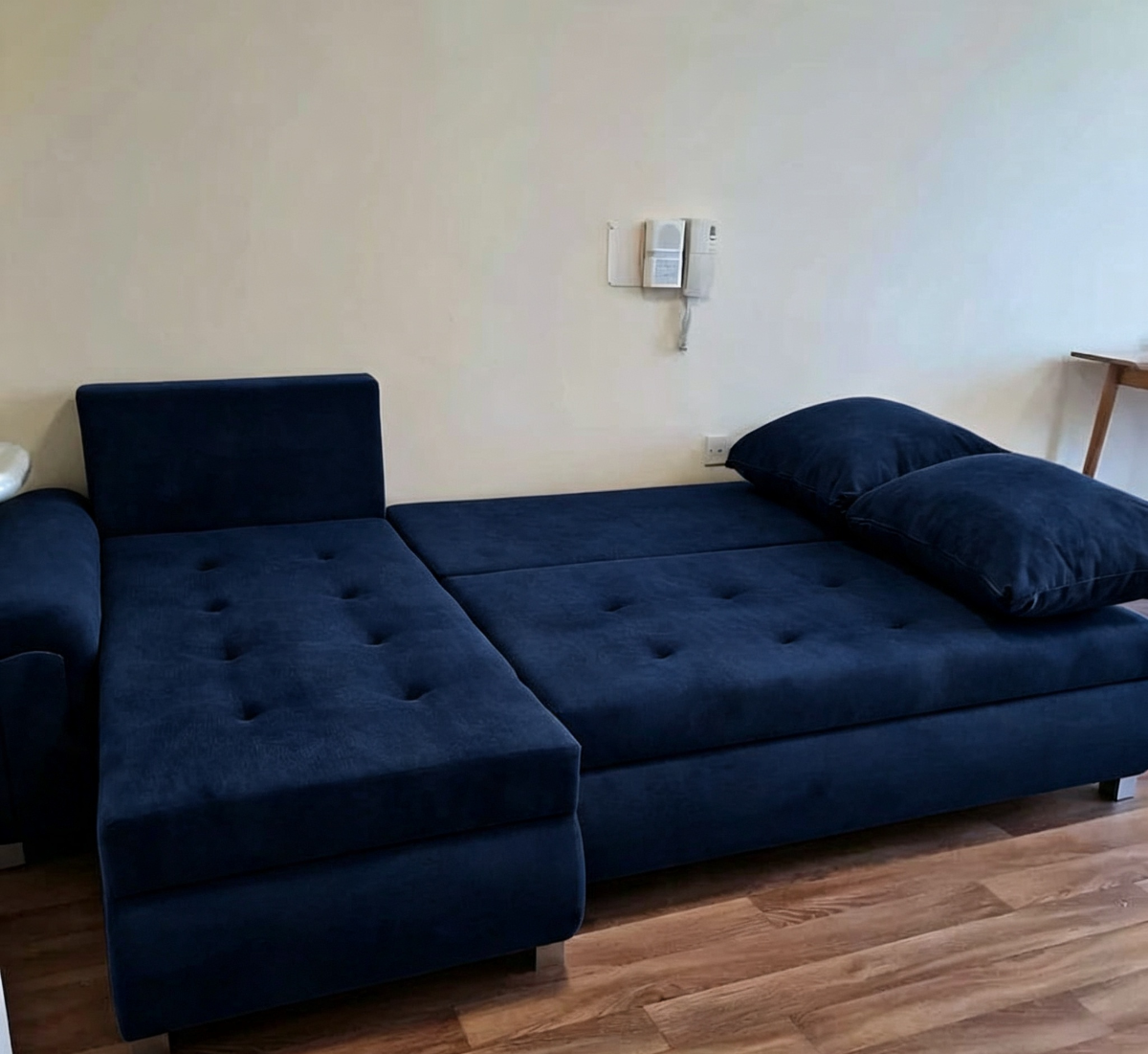 listing photo 4/4
