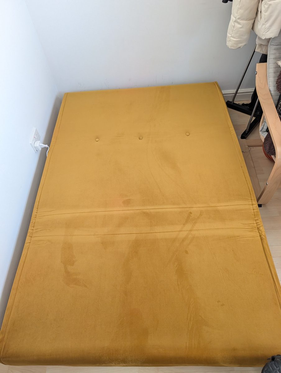 listing photo 3/5
