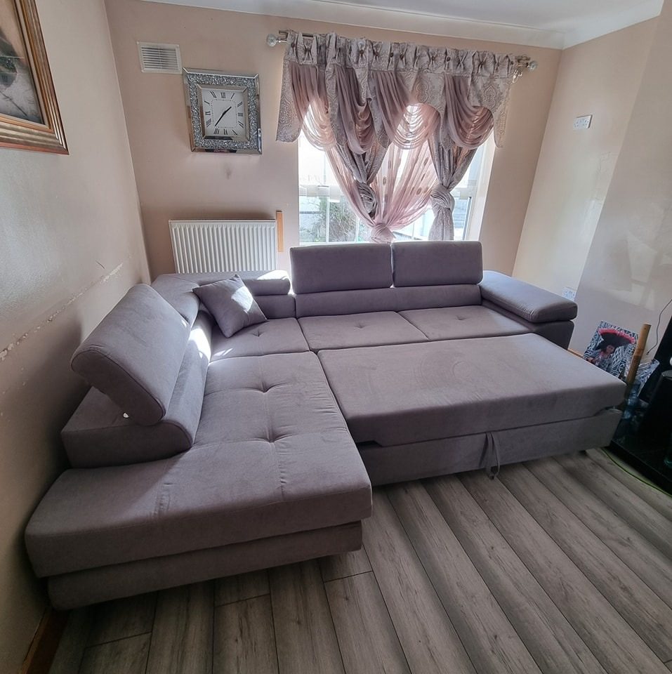 listing photo 2/3